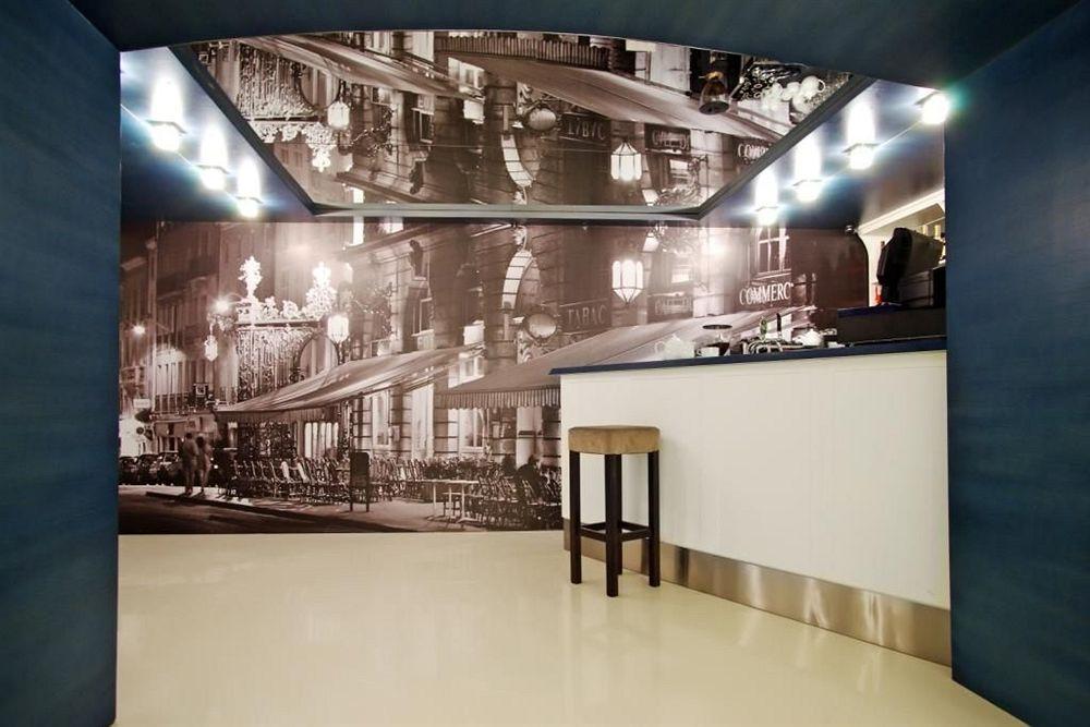 Teatralny Hotel Zaporizhia Exterior photo